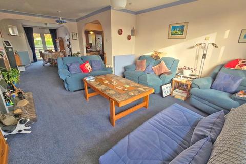 4 bedroom detached house for sale, Mill Hill Drive, Shoreham-by-Sea BN43