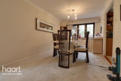 undefined, Whetstone Close, Heelands