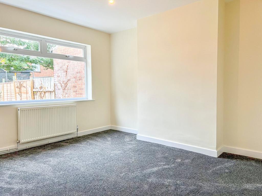Sitting/Dining Room