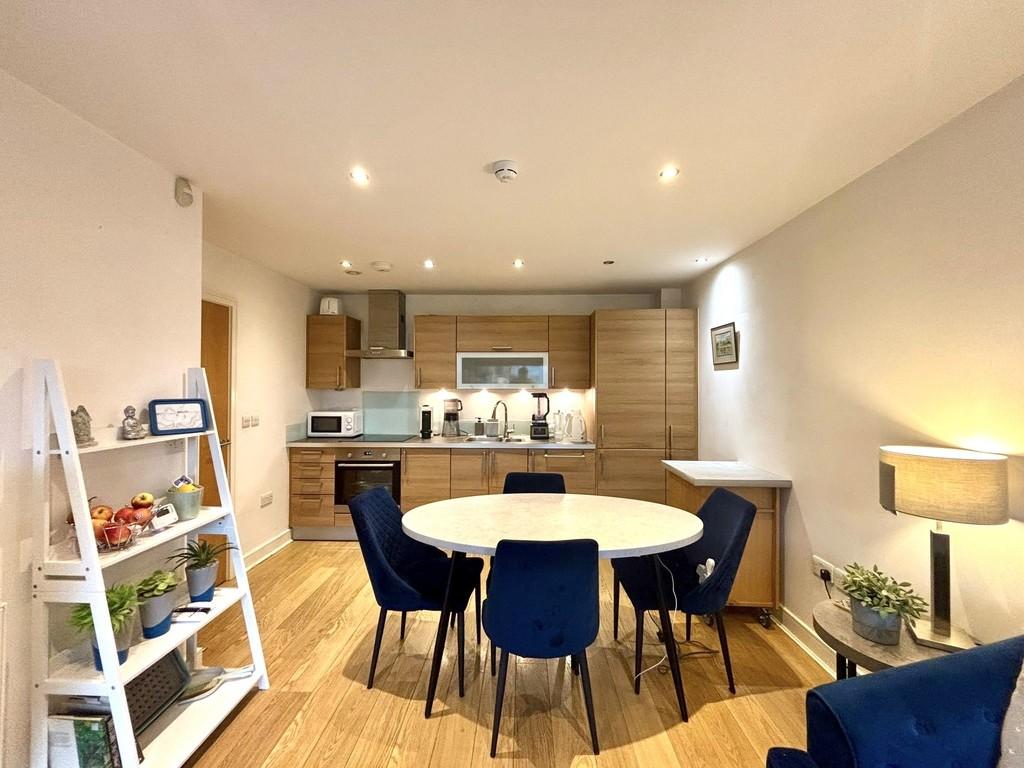 Living/Dining area