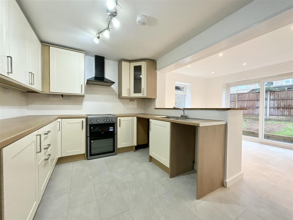 Kitchen / Diner