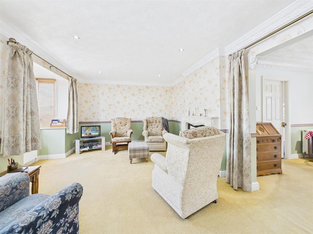 Lounge: