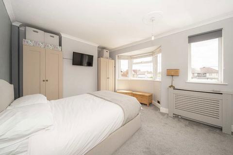undefined, Evelyn Crescent, Sunbury-On-Thames TW16