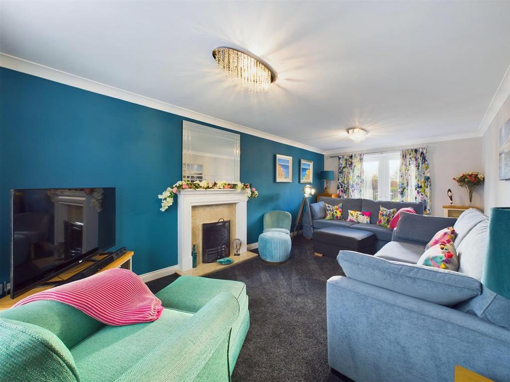 Lounge: