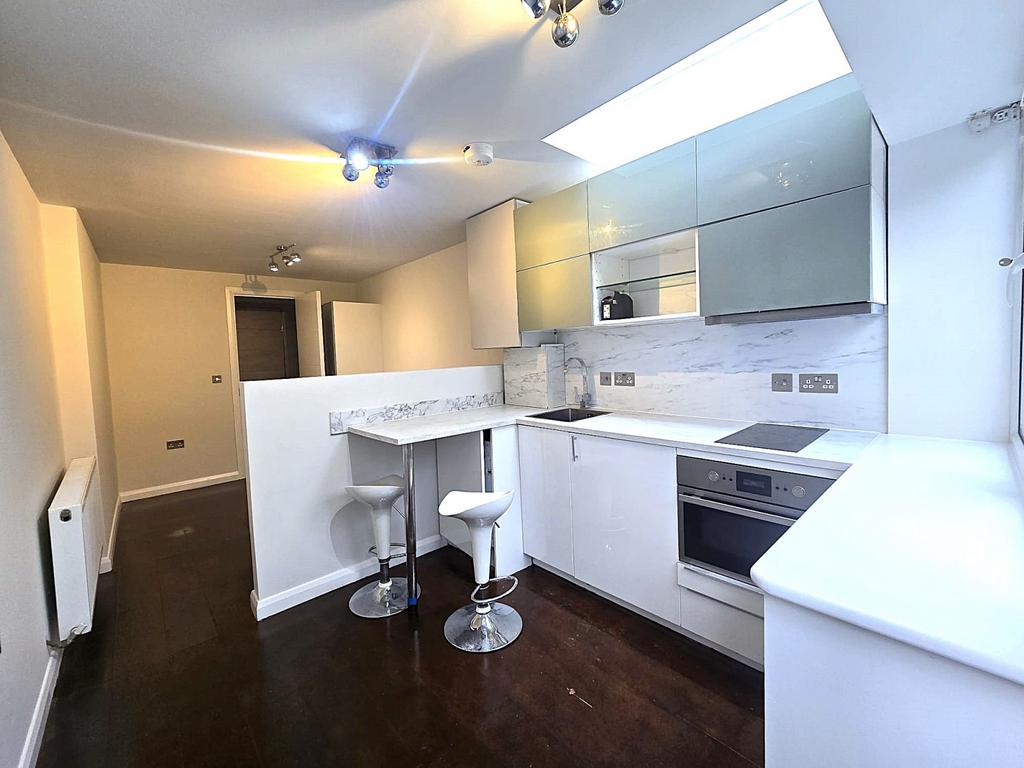 1 bed studio to rent Brookside Road, London NW11