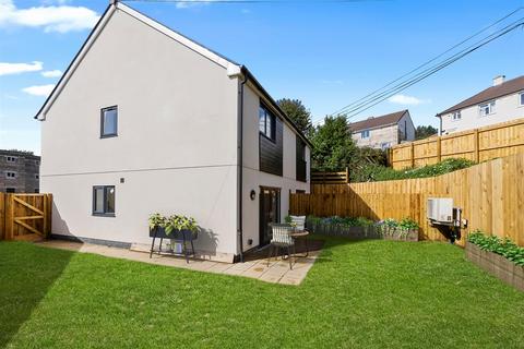 2 bedroom semi-detached house for sale, Whitleigh Gardens, Whitleigh, Plymouth