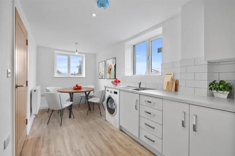 3 bedroom end of terrace house for sale, Whitleigh Gardens, Whitleigh, Plymouth