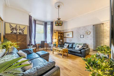 5 bedroom detached house for sale, Park Lane, Swindon, SN1