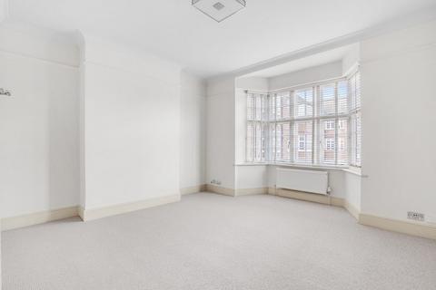 2 bedroom flat to rent, Grove Crescent, London KT1
