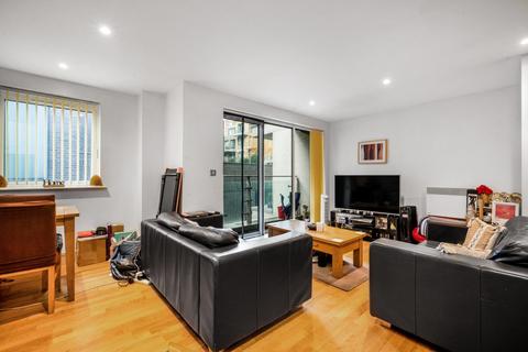 1 bedroom flat to rent, Long Lane, London SE1