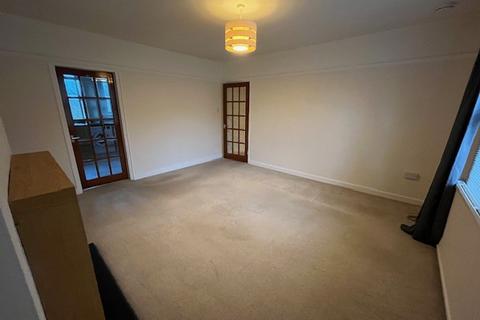 2 bedroom flat to rent, 36 Ashbank Road, Dundee, DD2 2AU