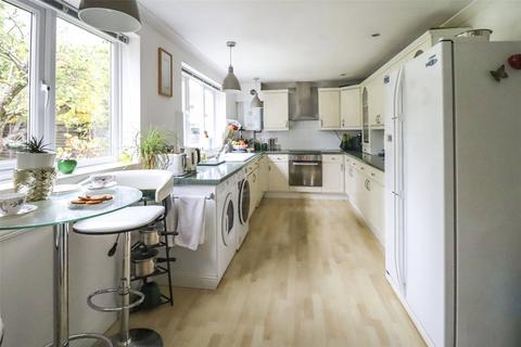 undefined, Kilmartin Gardens, Camberley GU16