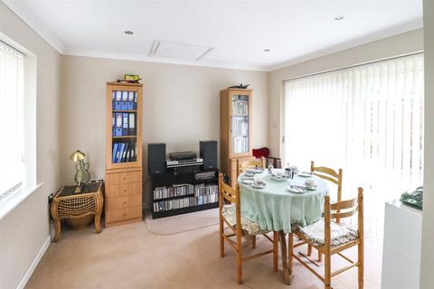 undefined, Kilmartin Gardens, Camberley GU16