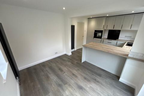 3 bedroom detached house to rent, Walkington, Beverley, East Riding of Yorkshi, HU17