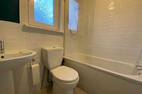undefined, 29 Elm Street, ,