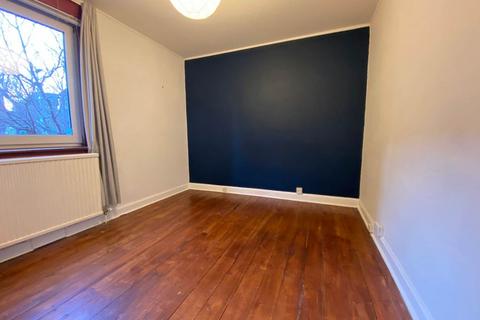 undefined, 29 Elm Street, ,