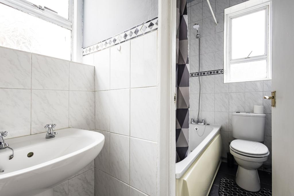 16a Ravenshurst Ave-39