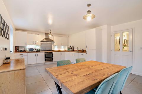 4 bedroom detached house for sale, Johnson Road, Wakefield, West Yorkshire