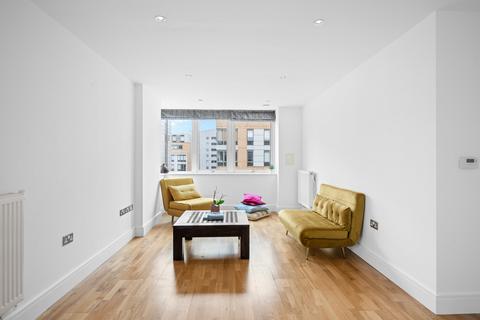 2 bedroom flat for sale, Dowells Street, London, SE10