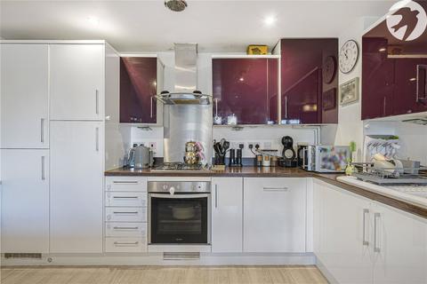 2 bedroom flat for sale, Chapel Drive, Dartford, Kent, DA2