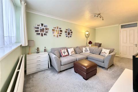 2 bedroom flat for sale, London Road, Swanley, Kent, BR8