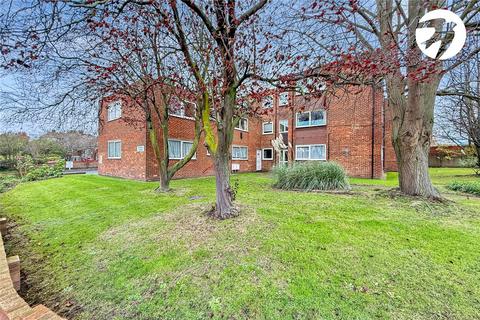 2 bedroom flat for sale, London Road, Swanley, Kent, BR8