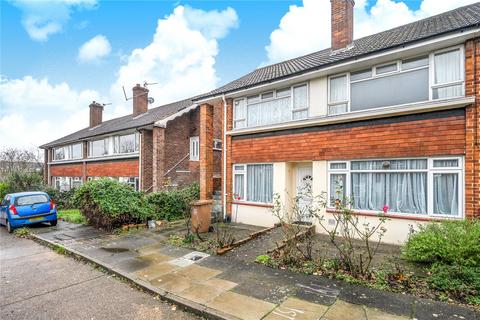 2 bedroom maisonette for sale, Raymond Close, London, SE26