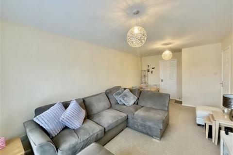 2 bedroom flat for sale, Grassdale View, Sheffield, S12 4LZ