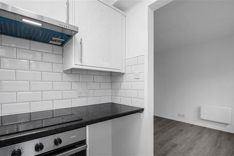 1 bedroom flat to rent, Brunswick Quay, Surrey Quays