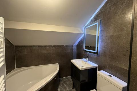 undefined, Lime Tree Way, Chineham, Basingstoke