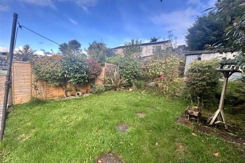 3 bedroom semi-detached house to rent, Priory Park Road, Launceston, Cornwall, PL15