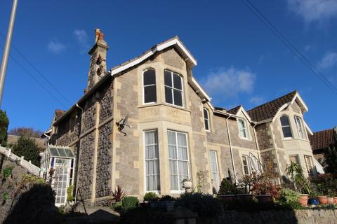 2 bedroom apartment to rent, Shrubbery Road, Weston-super-Mare