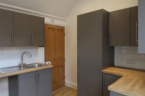 2 bedroom apartment to rent, Shrubbery Road, Weston-super-Mare