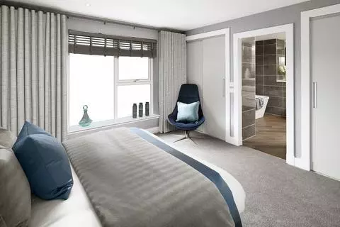 5 bedroom townhouse for sale - Photo 8