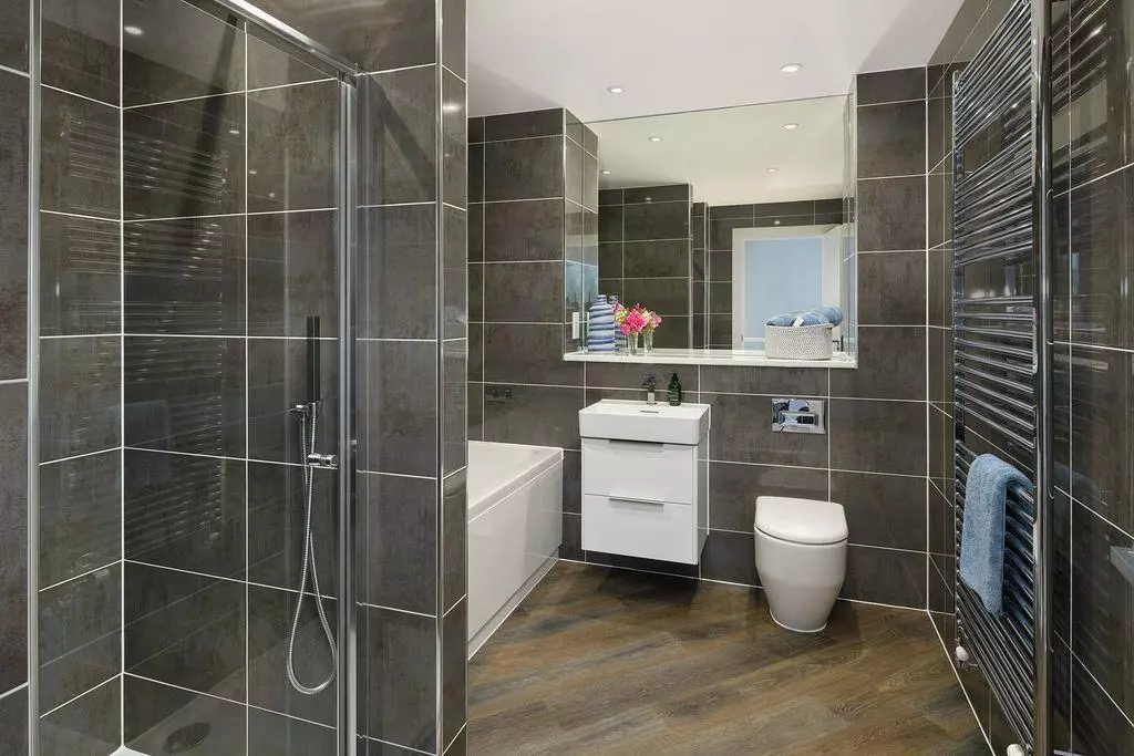 5 bedroom townhouse for sale - Photo 17