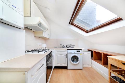 undefined, Brayburne Avenue, London SW4
