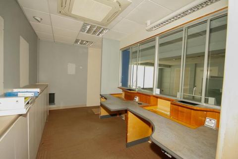 Office to rent, 71 High St Sheerness ME12 1TX