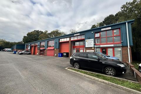 Industrial development to rent, Claylands Rd Bishops Waltham SO32 1DE