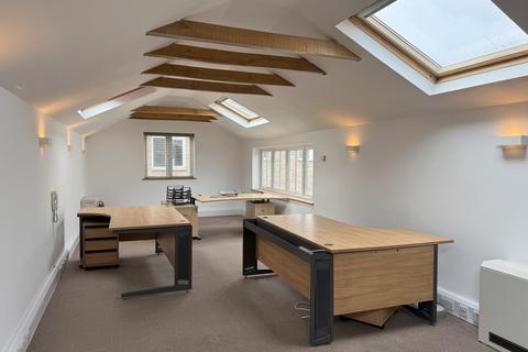 Office to rent, 3 Willow Grv Chislehurst BR7 5BN