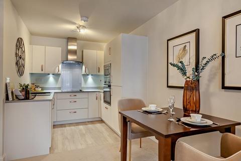 2 bedroom retirement property for sale, Apartment 9 at Stane House 77 High Street, Great Dunmow CM6