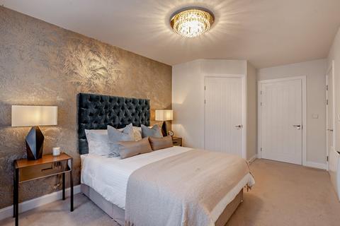2 bedroom retirement property for sale, Apartment 9 at Stane House 77 High Street, Great Dunmow CM6