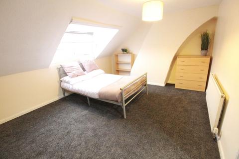 undefined, 96 Newland Street West, Lincoln
