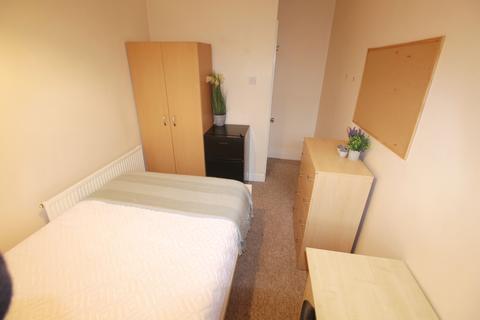 undefined, 96 Newland Street West, Lincoln, Lincolnshire, LN1 1PH