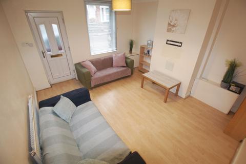 undefined, 96 Newland Street West, Lincoln, Lincolnshire, LN1 1PH