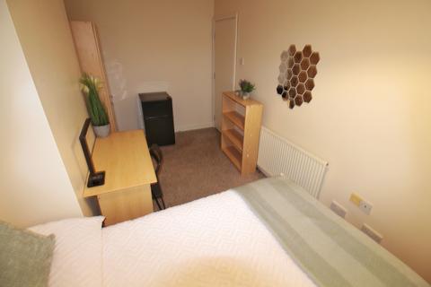 undefined, 96 Newland Street West, Lincoln, Lincolnshire, LN1 1PH