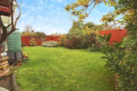 undefined, Alvaston Close, Bloxwich, WS3 3RY