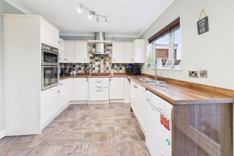 3 bedroom terraced house for sale, Lomond Road, Hull