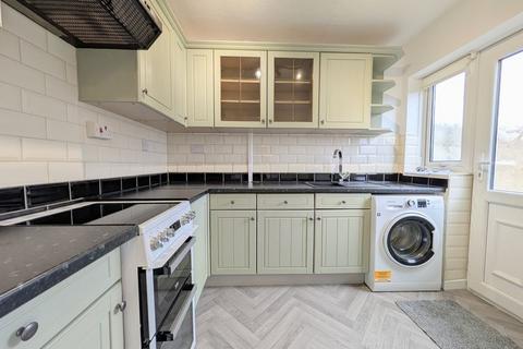 3 bedroom terraced house to rent, TO LET - Preesall Close, Marshside - Available Immediately