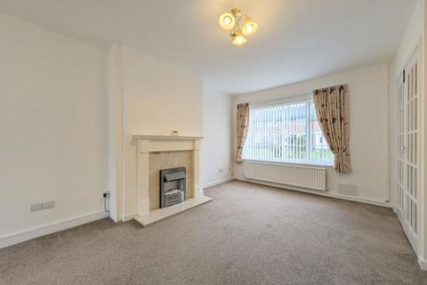 3 bedroom terraced house to rent, TO LET - Preesall Close, Marshside - Available Immediately