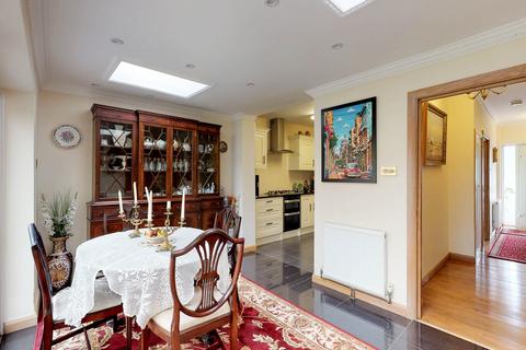 undefined, Connaught Avenue, Enfield EN1
